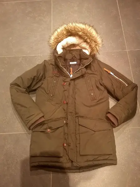 Winter Jacke, oliv, Grösse 164