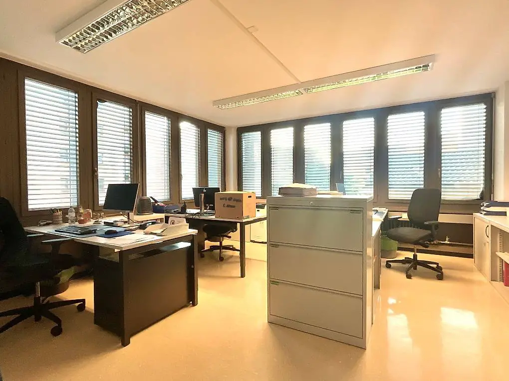 HM11988_Viganello ampio spazio 360mq -anche uso residenziale