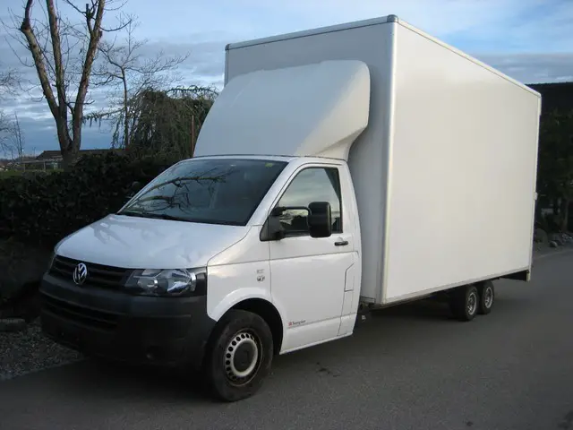 VOLKSWAGEN, T 5 Baldinger Möbelwagen, Kunststoffkoffer