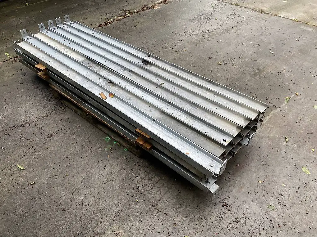 Verzinkte Stahlträger