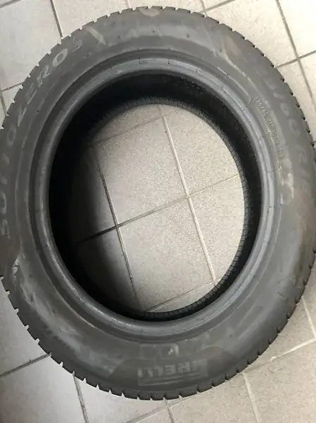 4x pneus hiver Pirelli Sottozero 3 en 225/60/18 H