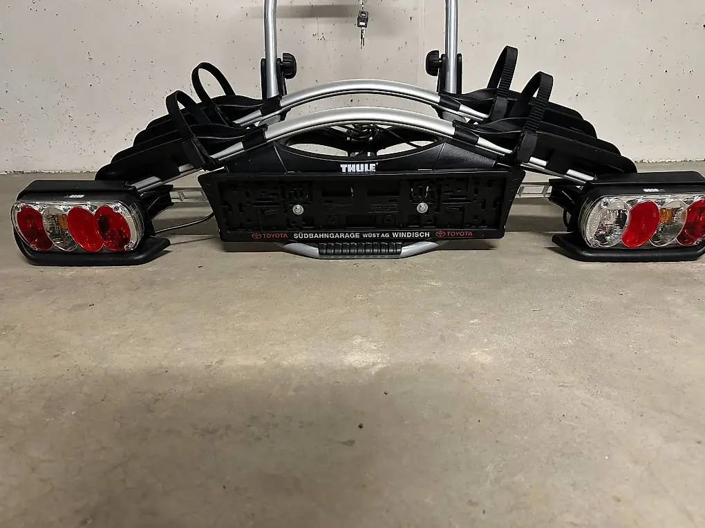 Thule Fahrradträger/Veloträger für 2 Fahrräder absperrbar
