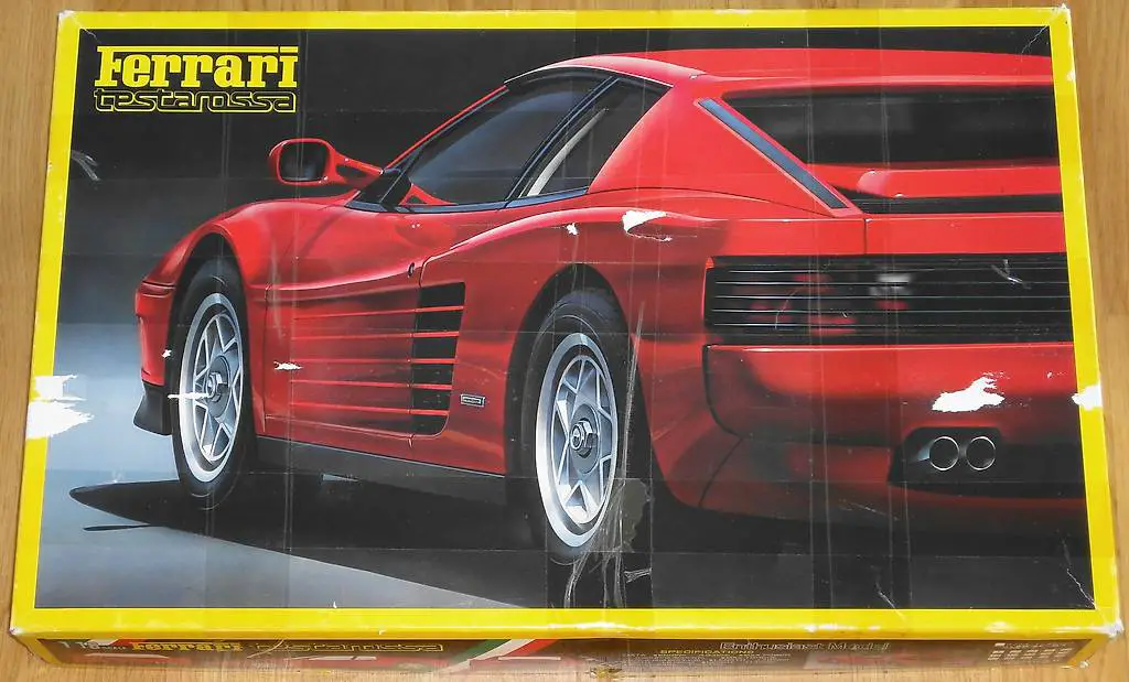 fujimi ferrari testarossa 1:16 ohne reifen