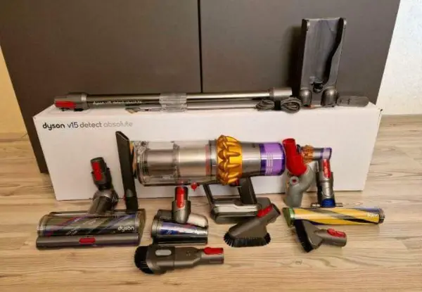 Dyson V15 Detect Absolute