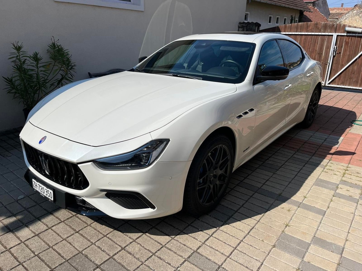 MASERATI Ghibli 2.0 Hybrid GranSport