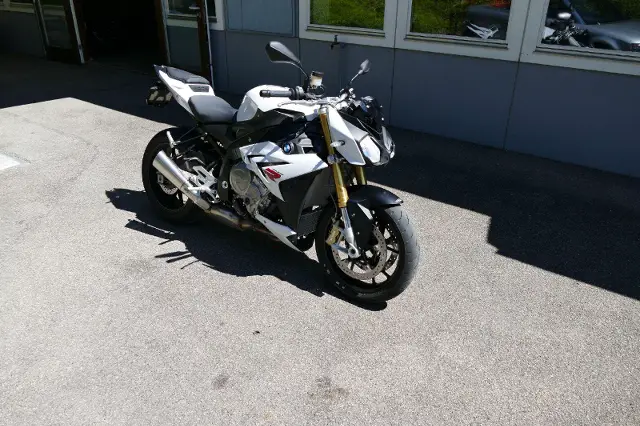 bmw s 1000 r