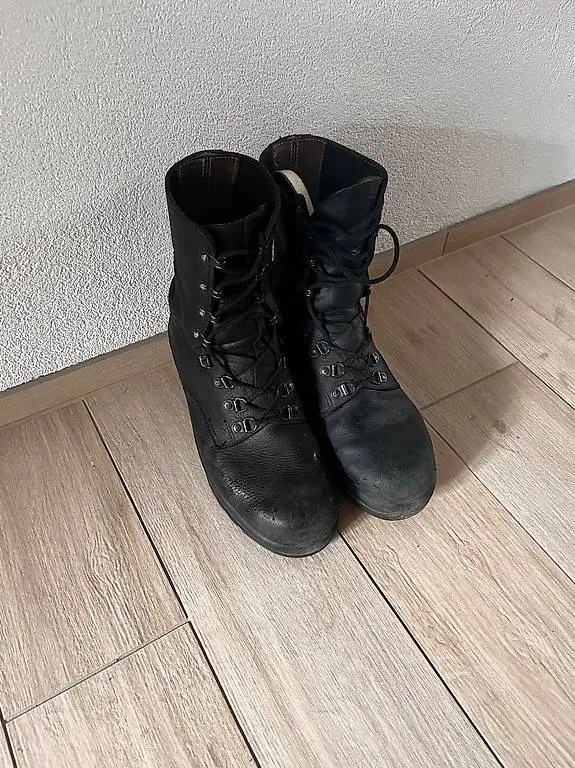 Kampfstiefel 90 (KS 90)