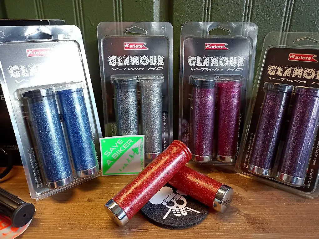 Manopole / lenkergriffe / poignée de guidon