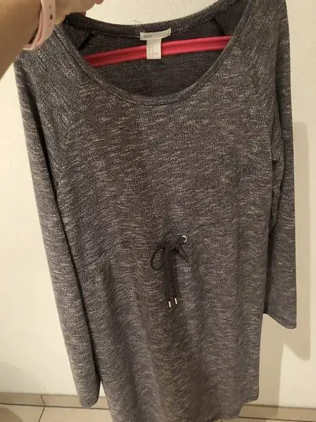 Winterkleid für die Schwangerschaft