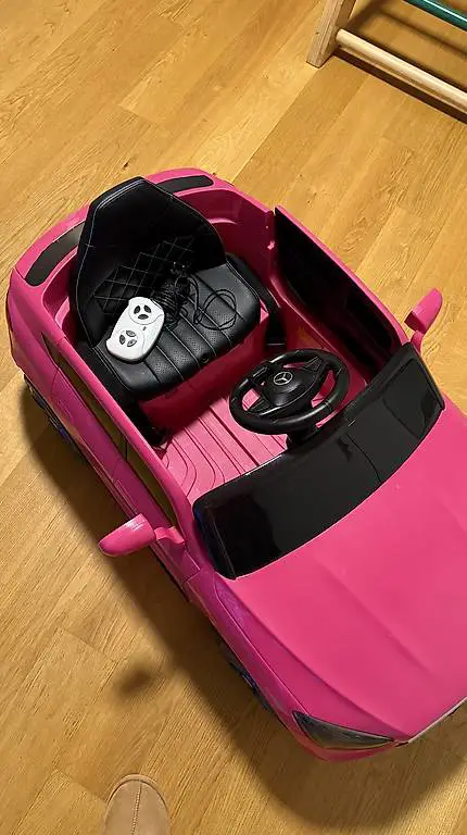 Kinderauto Mercedes GLC Coupé