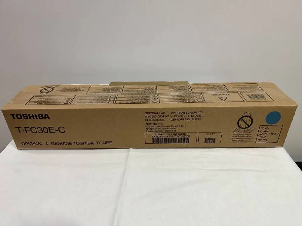 Original Toshiba 6AG00004447 / TFC30EC Toner cyan