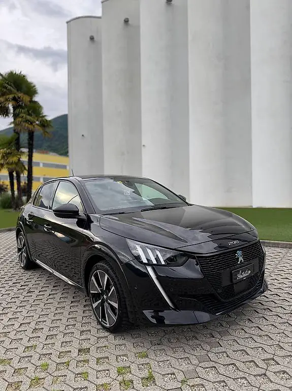 Peugeot 208 e-GT Pack