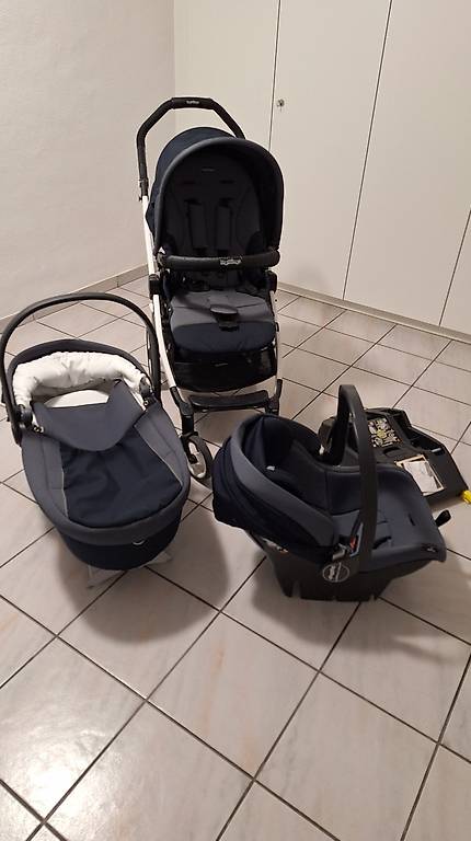 Peg Pérego Kinderwagen mit Zubehör