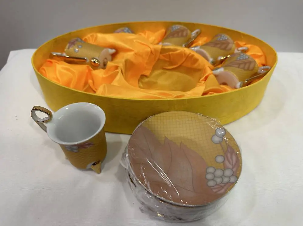 Vintage Geschirrset 6 tazze caffe con piattino oro zechino