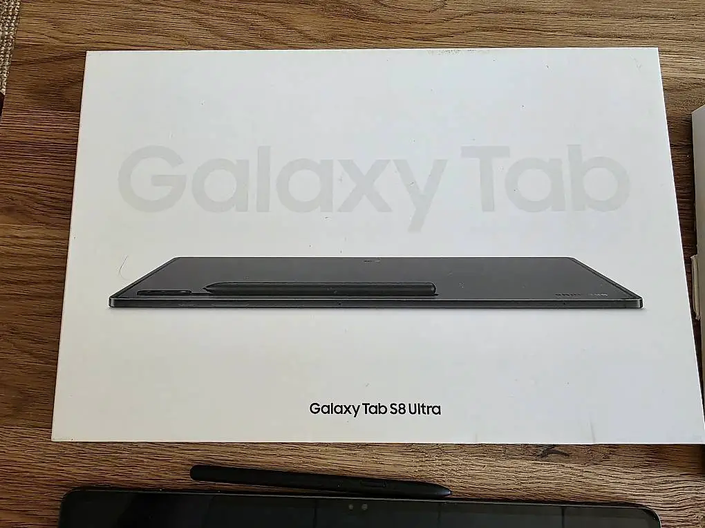 Samsung galaxy Tab S8 Ultra - Wifi + cover Keyboard