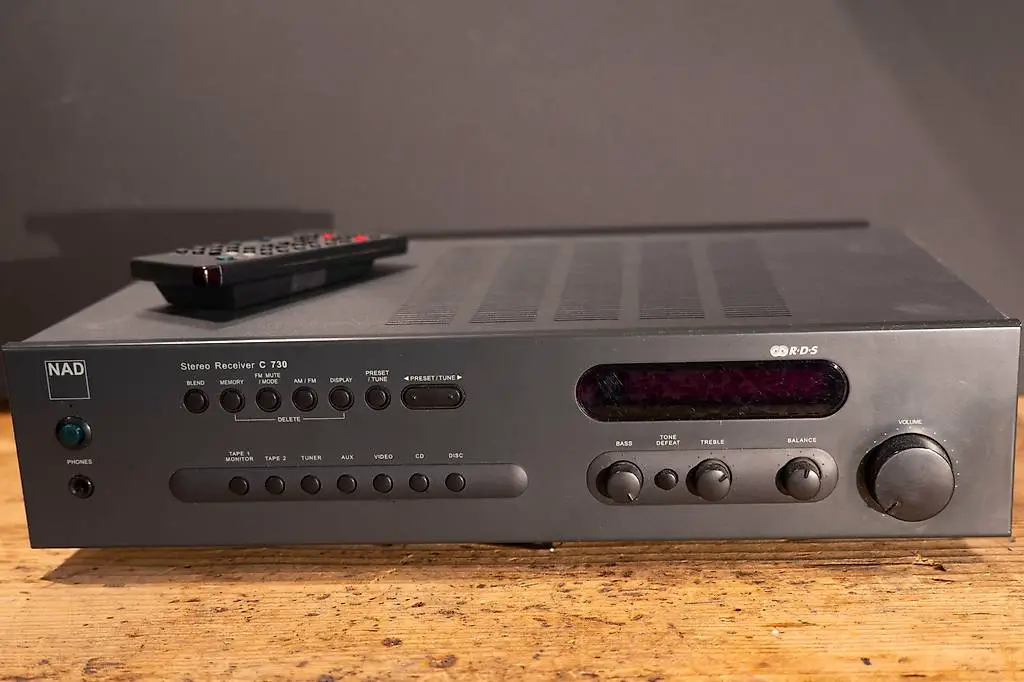 Receiver NAD C730 (gebraucht, guter Zustand)