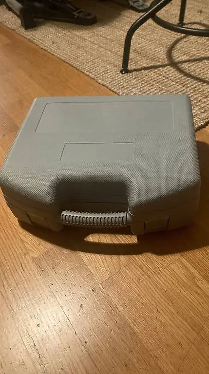 Mikroskop mit viel Zubehör