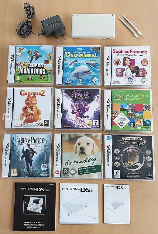 Nintendo DS Lite