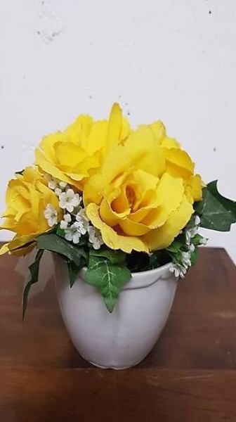 Rosenstrauss mit Vase