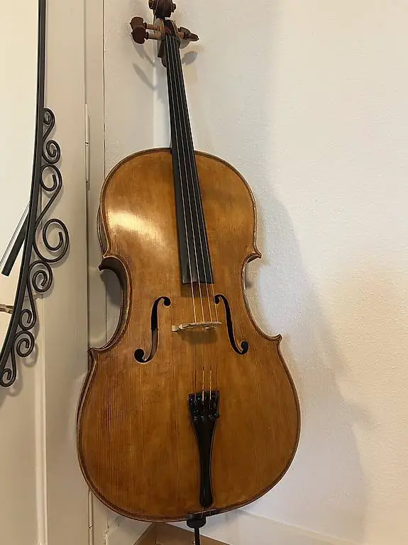 Cello zu verkaufen