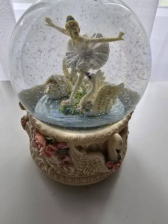 Spieluhr - Schneekugel - Keramik