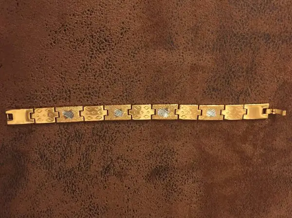 Schönes Armband Schmuck