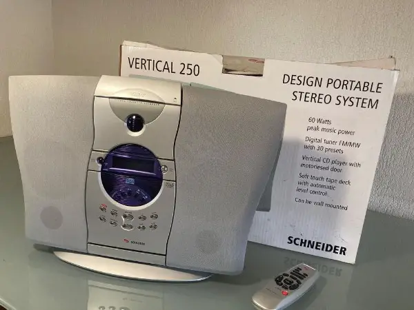 Hifi Designer - Schneiser Anlage System Radio / CD - Cassette