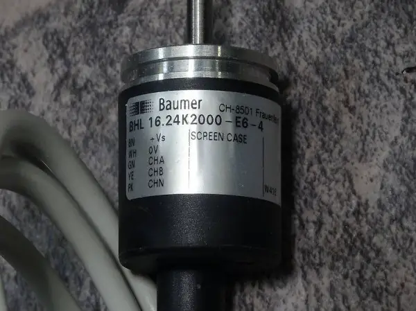 Baumer Incremental Encoder BHL 16.24K2000-E6-4