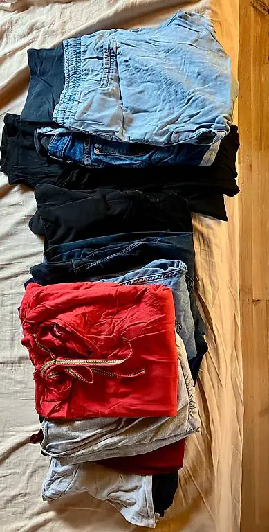 Umstandsmode & Stimmkleidung Grösse 38