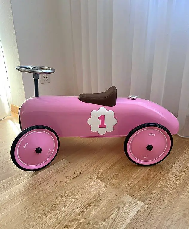 Rutschauto Vintage pink