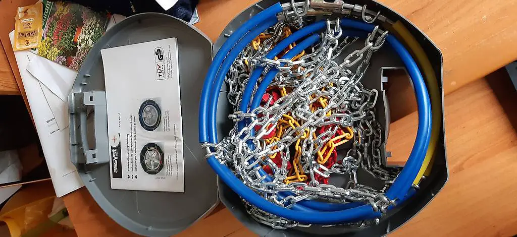 Schneekette neu Grösse 50