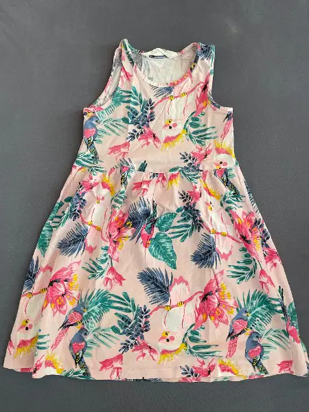 Süsses Sommerkleid / -rock mit Kakadus; Gr. 110/116