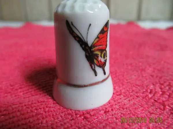  Fingerhut, Porzellan, Flickhut, Nähhut