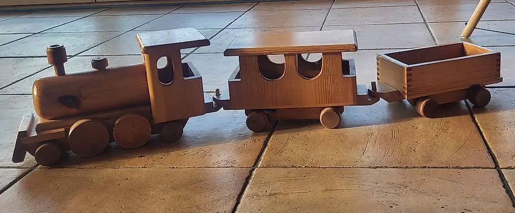 Holzeisenbahn