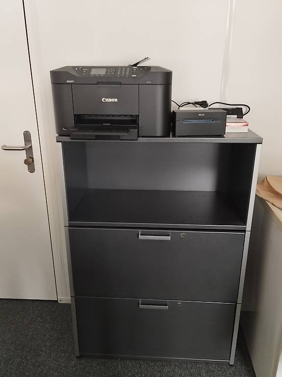 Embru Möbel zum Verkaufen