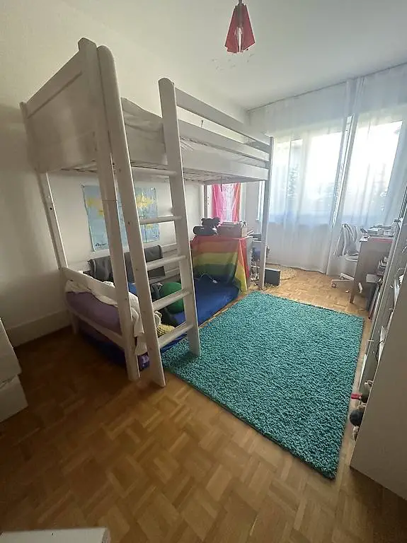 Hochbett zu verkaufen / sofort abholen gratis