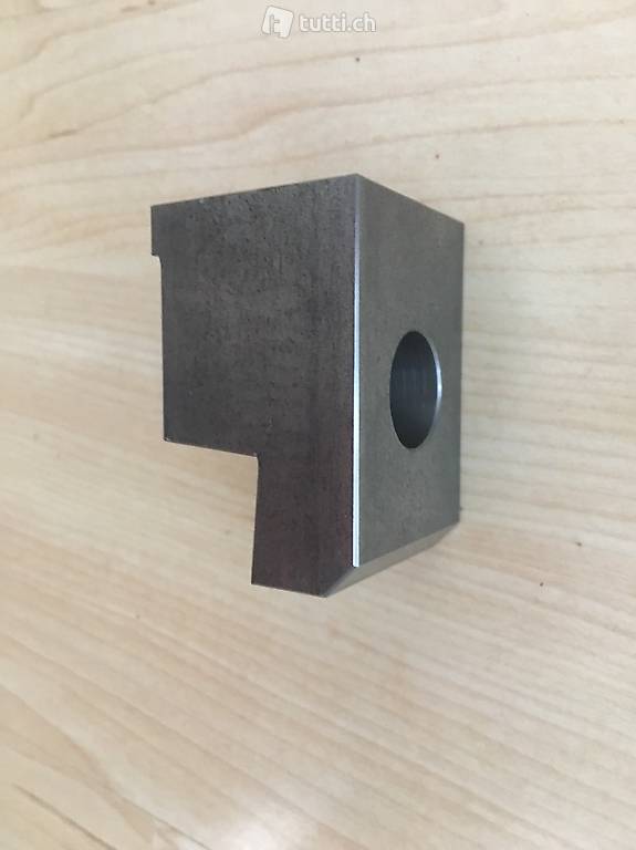  Briede, Klammer, Nutenstein