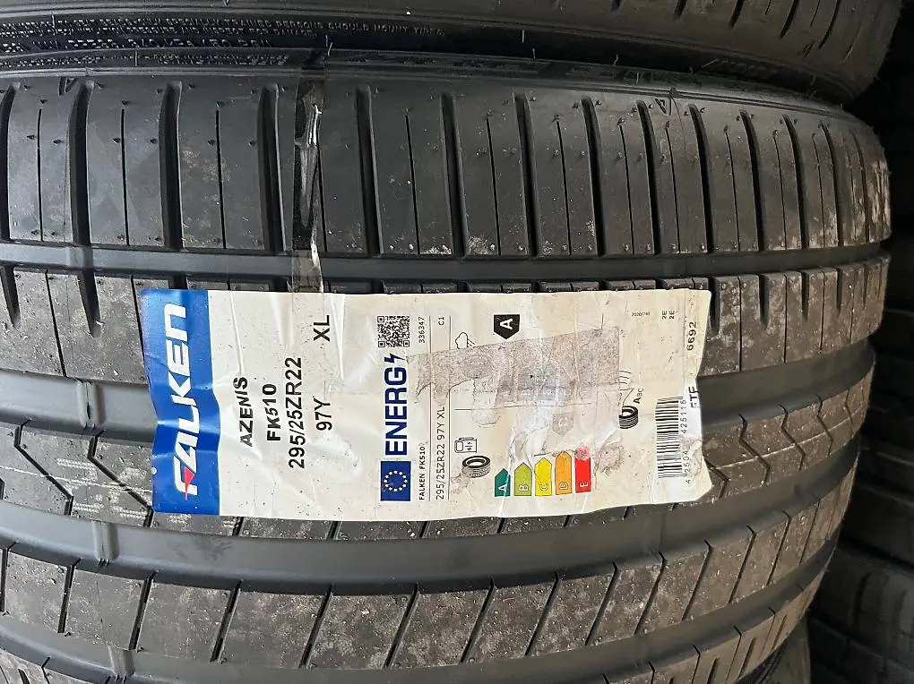 255/30/22 & 295/25/22 neusommer ratenzahlung möglich