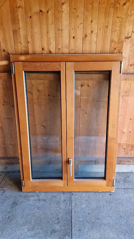 Holzfenster