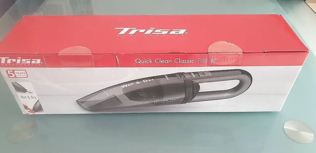 Trisa Quick Clean Classic T8542 Nass-/Trockensauger neu OVP