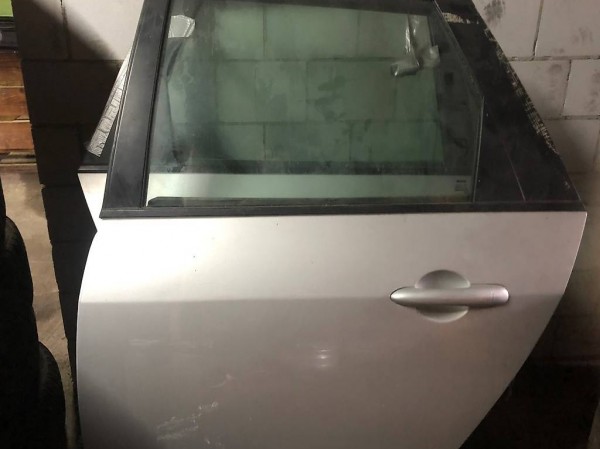  Türe Hinten Links Nissan Primera 2.0L