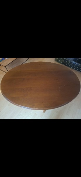 Antiker Ovaler Tisch 70er Jahre