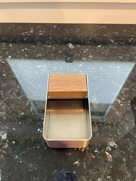 ZURIGA Abklopfbox NEU gebürsteter Chromstahl