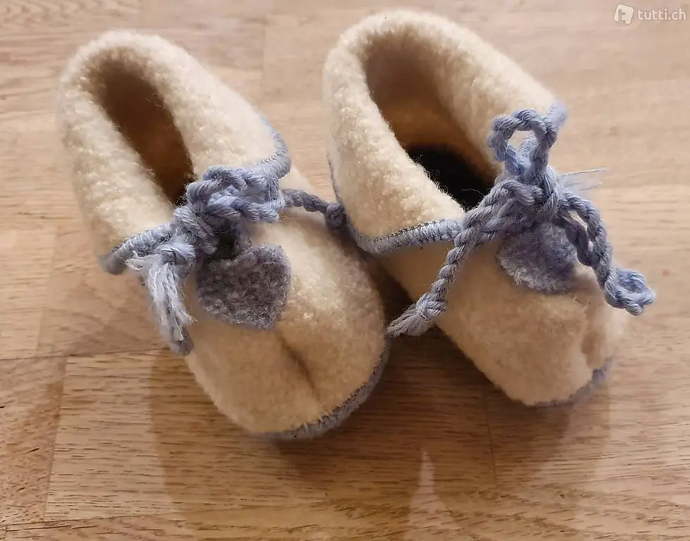 Babyfinken aus Schurwolle für Jungen, Schühchen, Neu