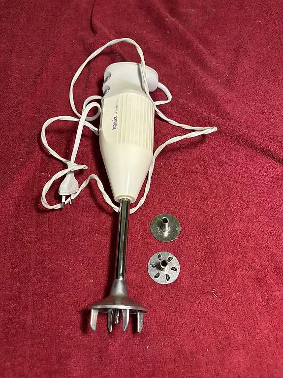 Bamix Type M120 mit 2 Aufsätzen