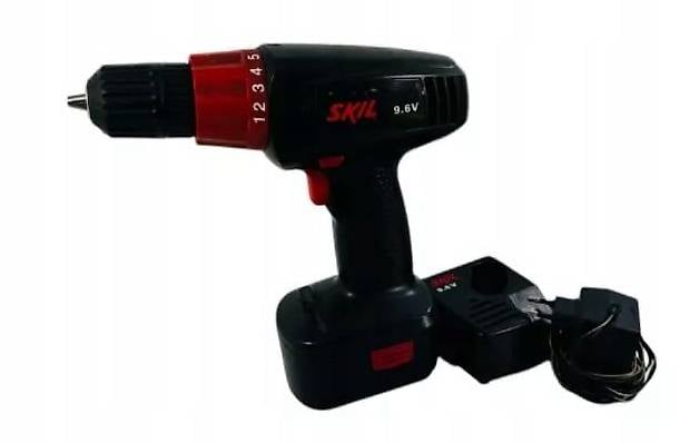 Akkuschrauber SKIL 9.6V