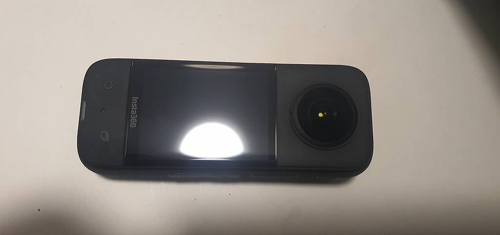 Neuwertige insta 360x3