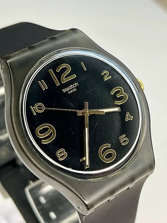 Swatch Elegante Damenuhr