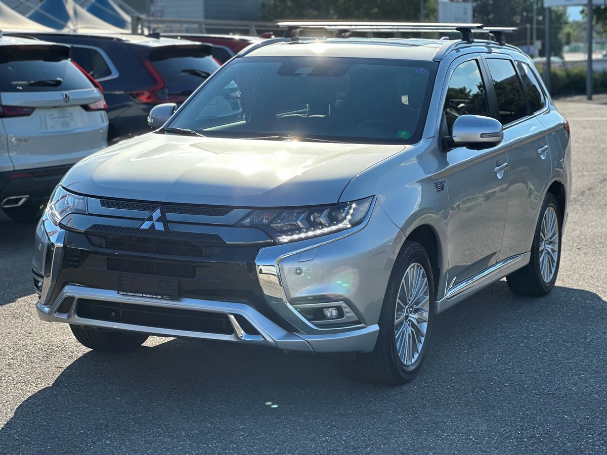 MITSUBISHI Outlander 2.4 PHEV Diamond 4WD Automatic
