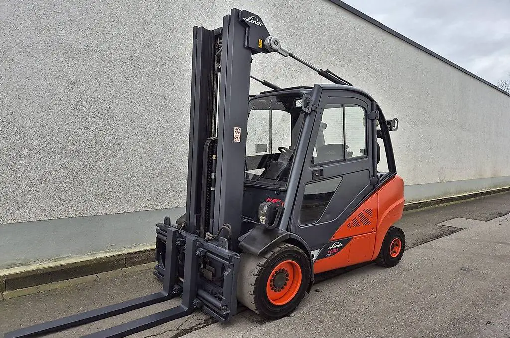 Linde H30D Diesel Bj.2019 25897 Vollkabine